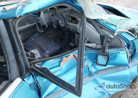 1994 Ford Escort Lx/Sport z USA, uszkodzony, nr VIN 1FARP14J7RW310450